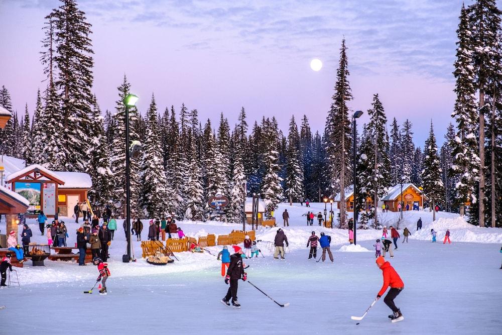 Sundance Resort Big White Exteriör bild